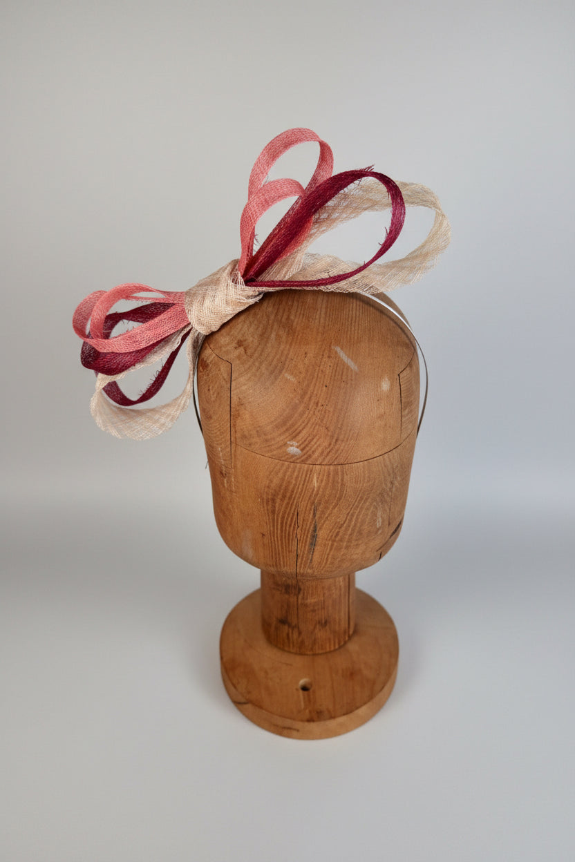 Serre-tête chic avec nœud en fibres naturelles rose et beige