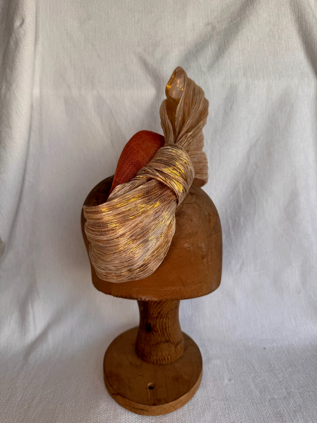 Serre-tête mariage - Gros noeud en Abaca lurex doré - Orange