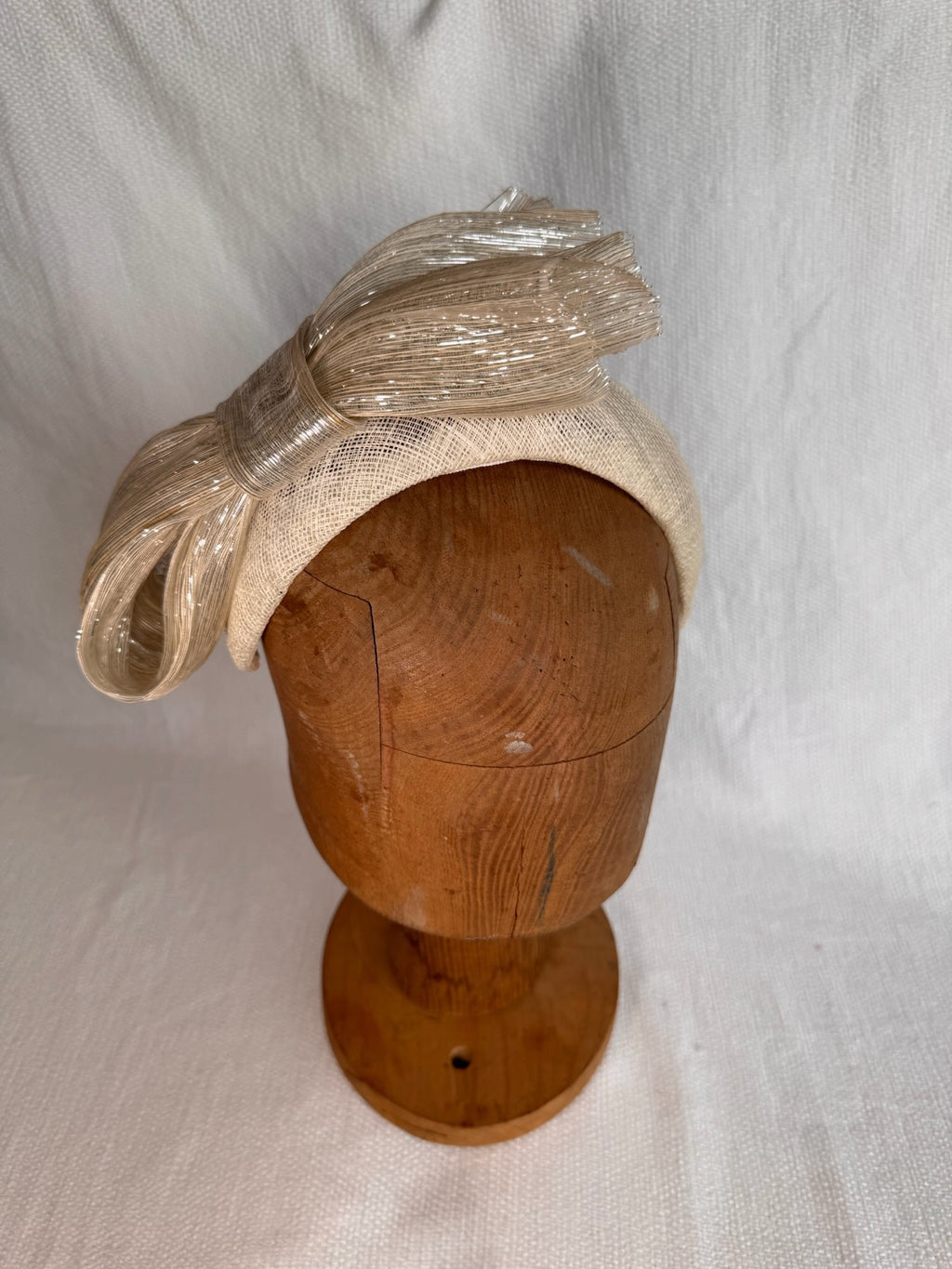 Serre-tête mariage - Avec noeud en abaca de soie avec lurex beige